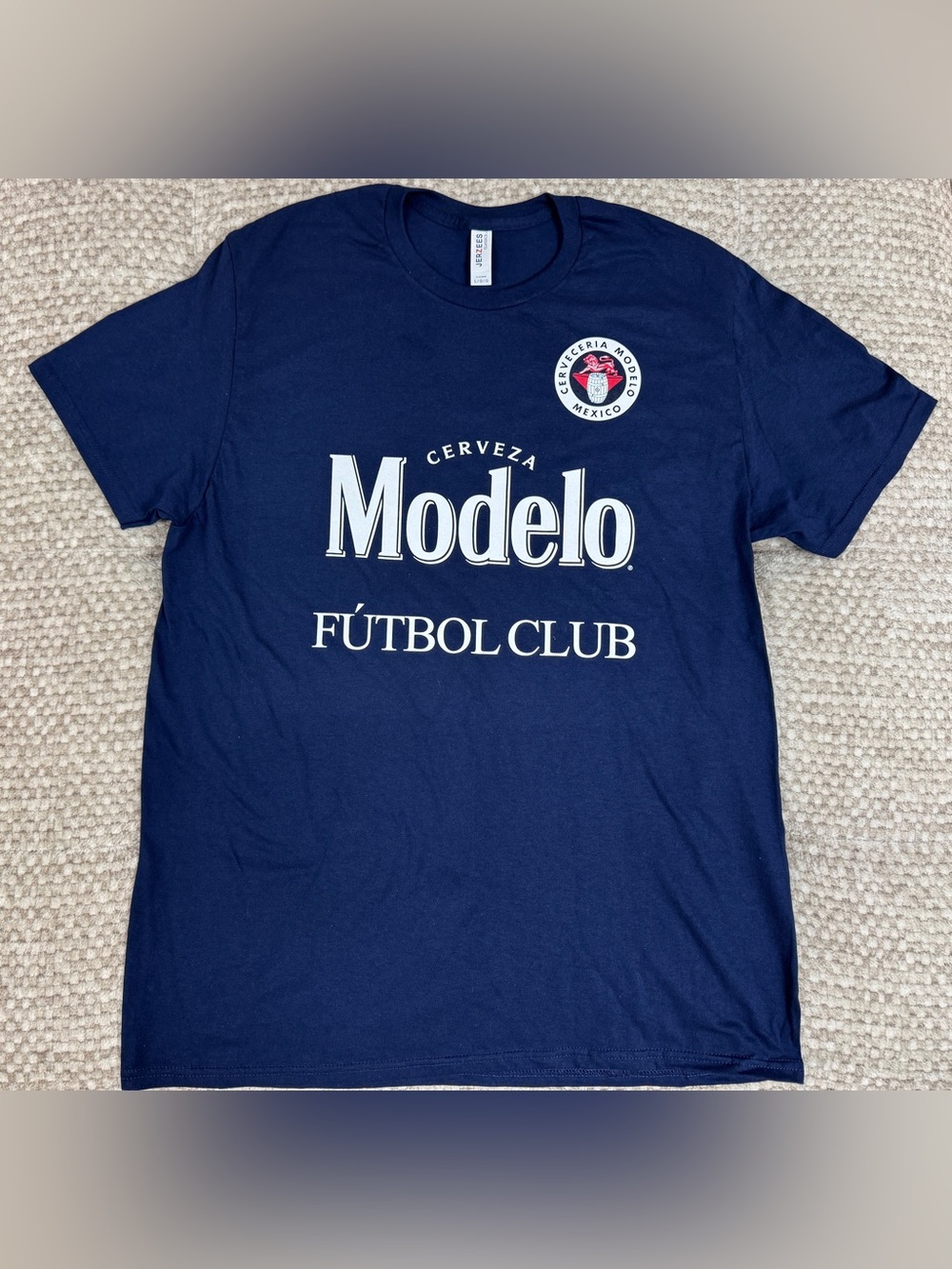 NEW Modelo Cerveza Beer Futbol Club Football Soccer Mens T Shirt Navy Large